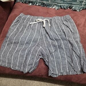 Casual Striped Athletic Shorts - Black